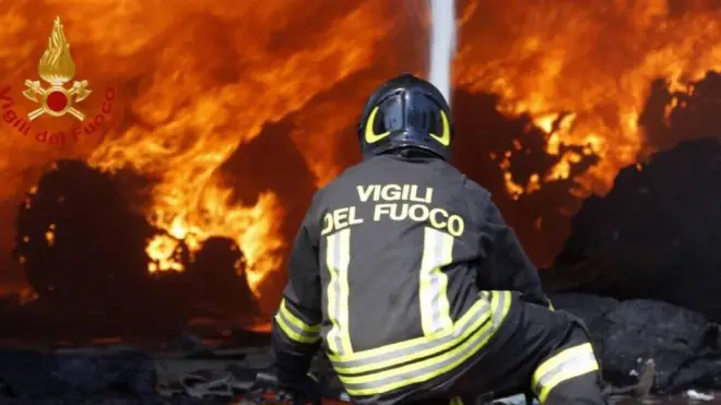 Allarme incendi a Roma, Confeuro: “Monitoraggio e prevenzione: solo così usciamo dall’emergenza”