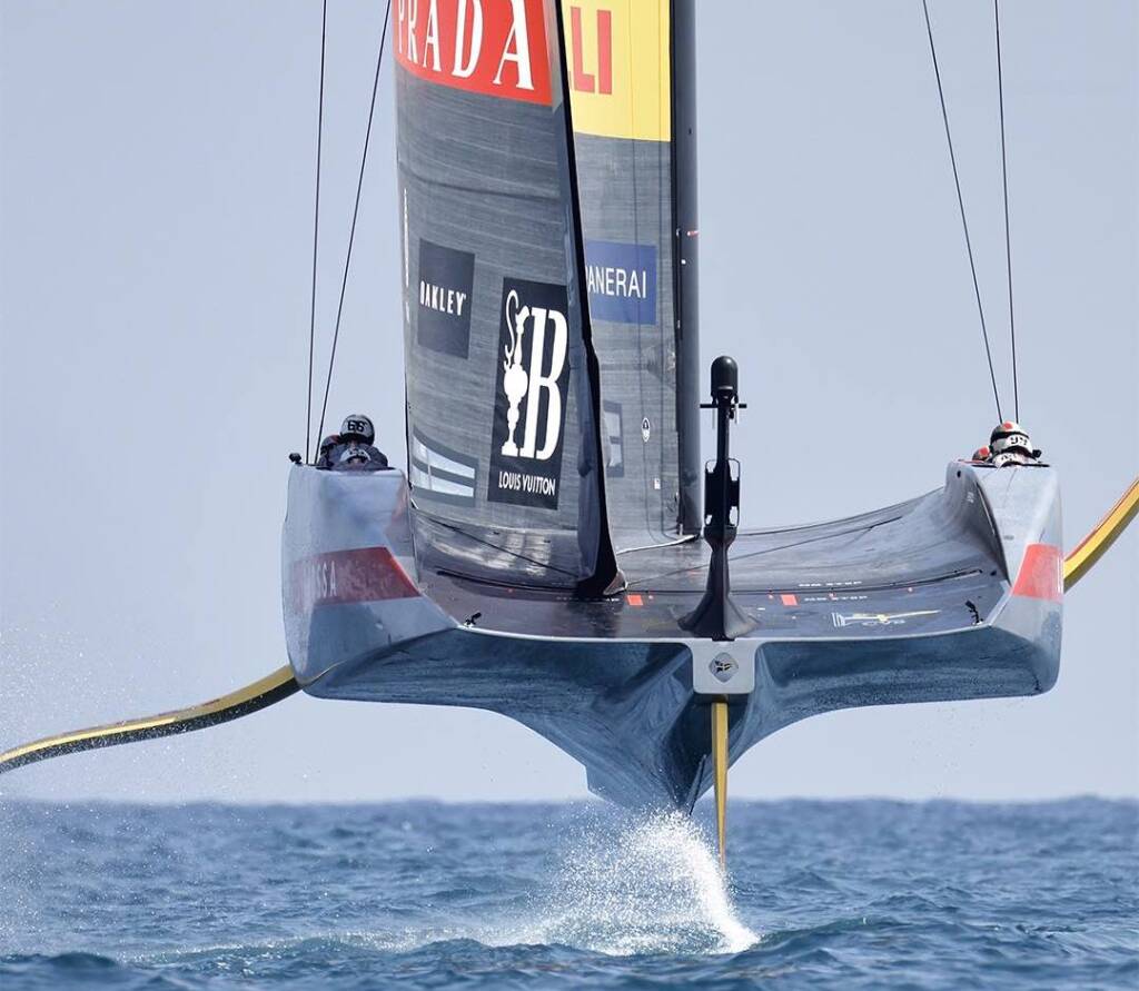 Louis Vitton Cup 2024, Luna Rossa splende con Orient Express è