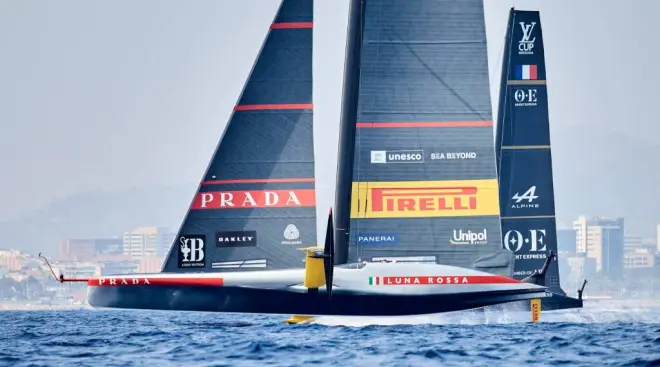 Louis Vitton Cup 2024, Luna Rossa vince su Alinghi: gli Azzurri mantengono la testa della Classifica