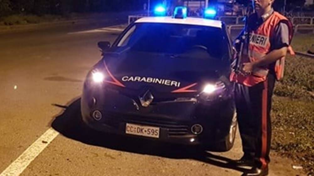 https://cdn.ilfaroonline.it/photogallery_new/images/2024/09/carabinieri-formia-179166.jpg