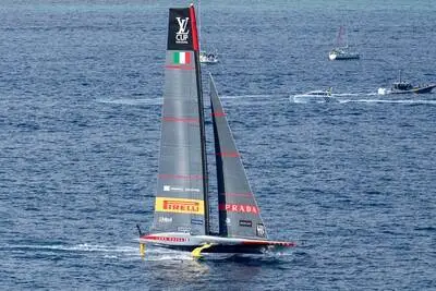 Louis Vuitton Cup 2024, Luna Rossa torna in gara con Britannia: oggi riprendono le regate a Barcellona