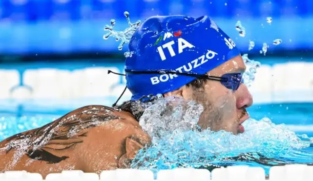 Paralimpiadi 2024, Bortuzzo conquista il bronzo nei 100 rana SB4: “Ha il valore dell’oro. Emozioni indescrivibili”