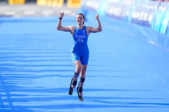 Paralimpiadi 2024, arrivano tre splendide medaglie dal triathlon azzurro. Il tiro con l’arco per la prima volta sul podio