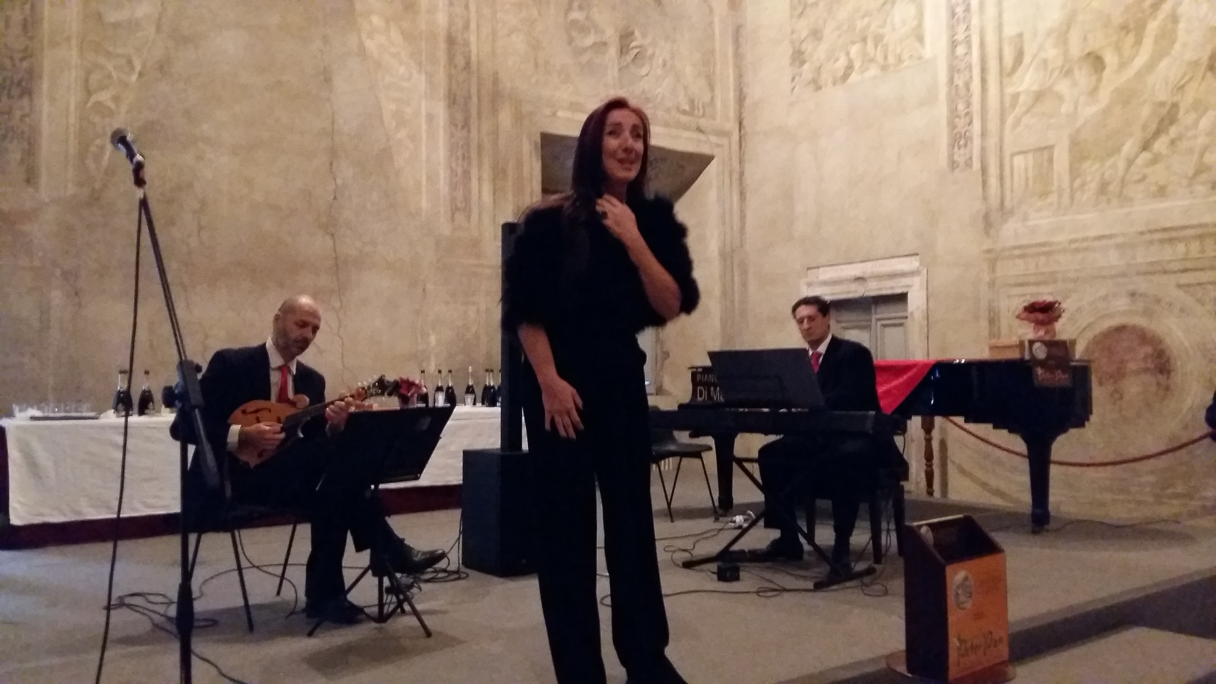 La soprano Sabrina Messina al Concerto di Santa Lucia di Campani in Tiberi