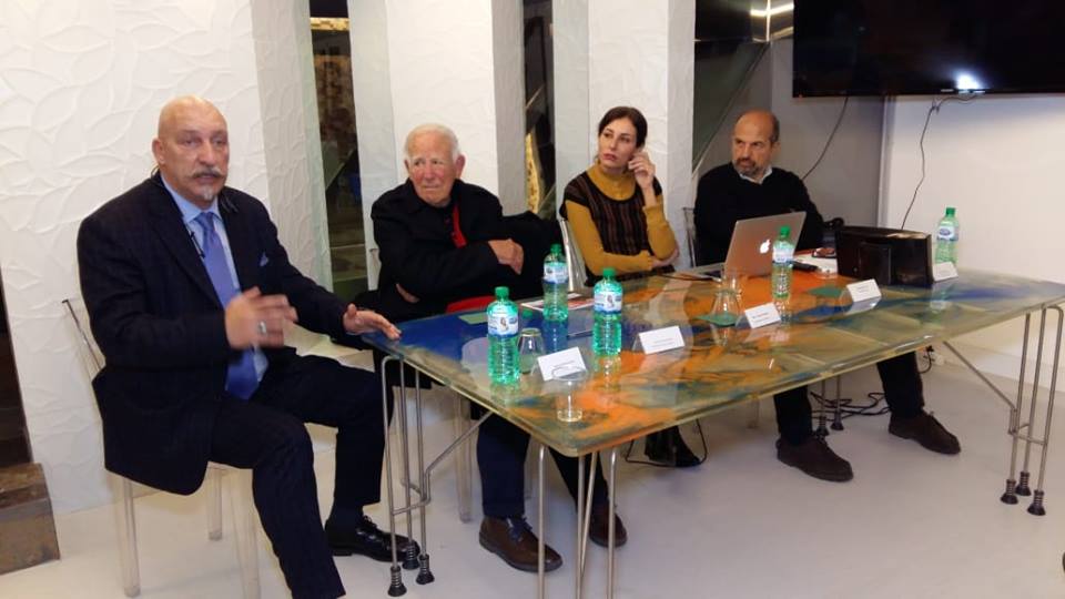 Il tavolo dei relatori: da sinistra Franco Cecconi, Ireneo Orlando, Ilaria Ilari e Luca Damiani
